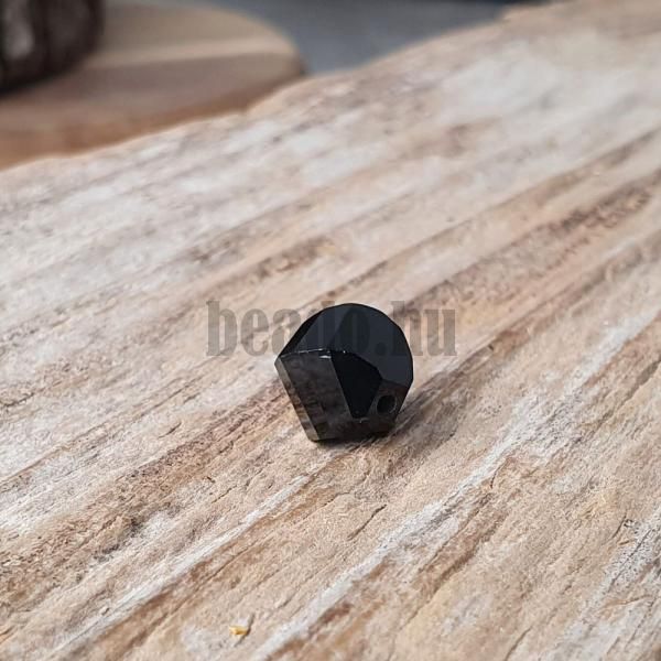 koralka-z-prirodneho-mineralu-onyx-10mm-twist-vybrus-brusena-cierna-leskla-fazetovana-